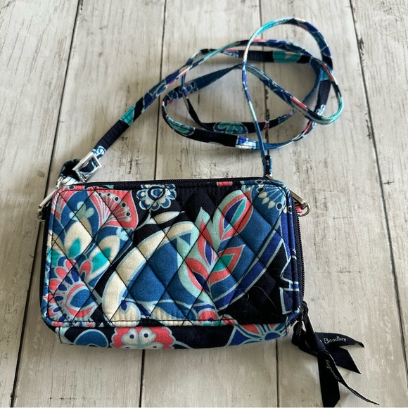 PREOWNED VERA BRADLEY CROSS BODY BLUE PINK PURSE WALLET - Picture 1 of 4